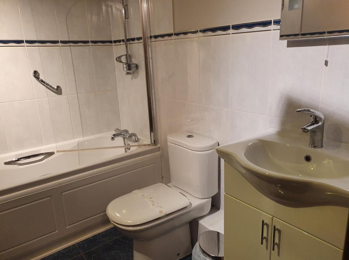 Cross Swords Rooms, Skillington Экстерьер фото